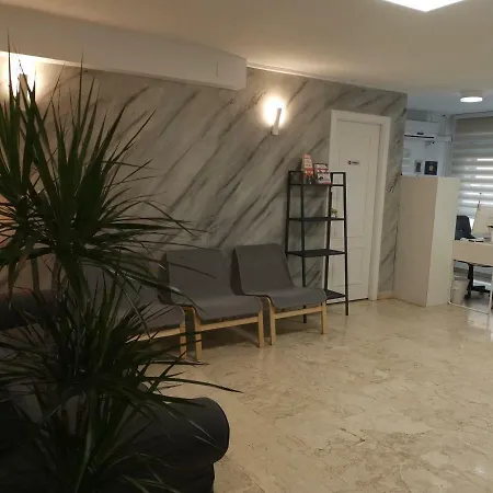 Hostal Suizo-2